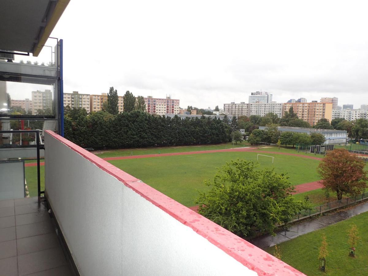 Marguerite Apartment - Parking Including Братислава Экстерьер фото