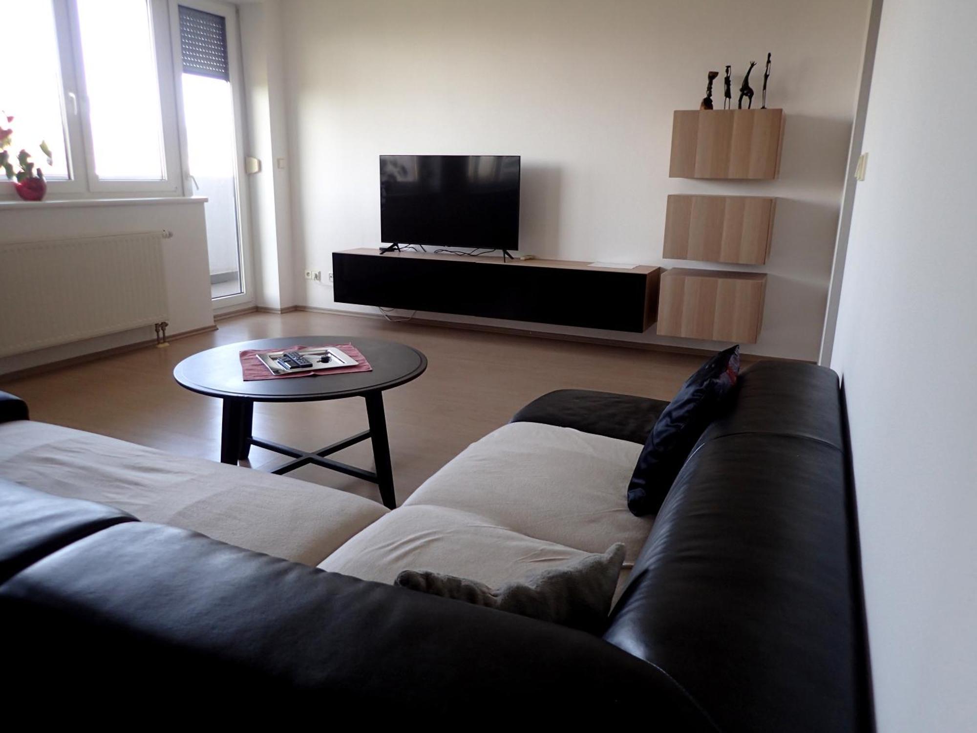Marguerite Apartment - Parking Including Братислава Экстерьер фото